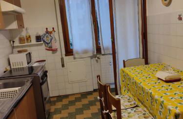 La casa di Yuri - Free Private Parking & Air Conditioning - Foto 29