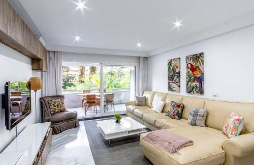 1st line exclusive apt in heart of the Golden Mile - Foto 16