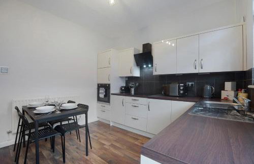 High-End home, Free Parking, 3 beds, sleeps 5 - Foto 23