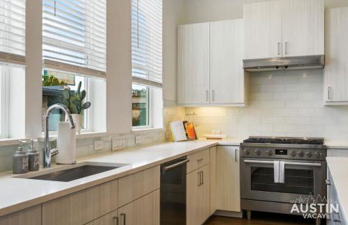 Urban Oasis 1 Mile from UT plus Garage and Rooftop - Foto 16