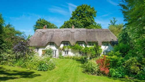 NEW Till Cottage & Riverside Gardens nr Stonehenge - Foto 1