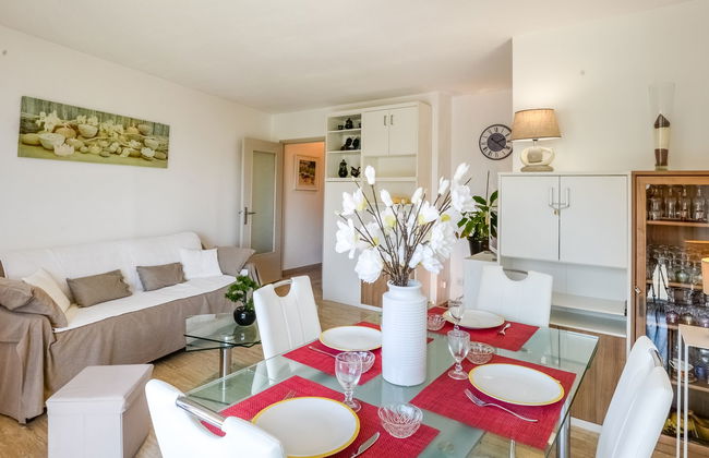 1 bedroom Apartment in Cagnes-sur-Mer - Photo 1
