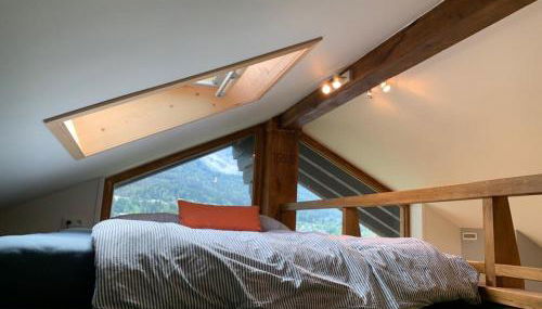 Amazing Mt Blanc View 2 Bed, Parking, 10mins walk - Photo 5