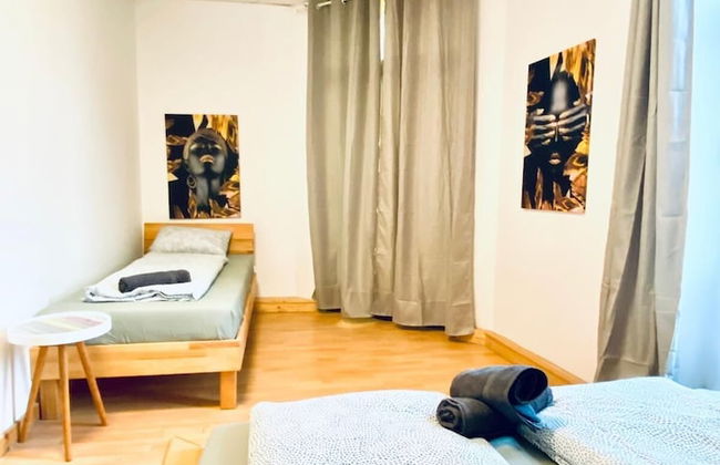 Stylish Shared 3-Bedroom Stay Near City - Foto 20