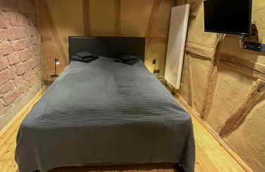 1780 Half-Timbered House At Palatinate Forest - Photo 28