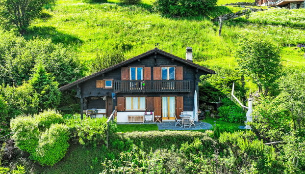 Cheechako - Photo 2, House