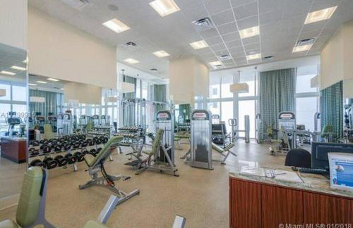 Luxury Building with Ocean Views in Downtown - Foto 19