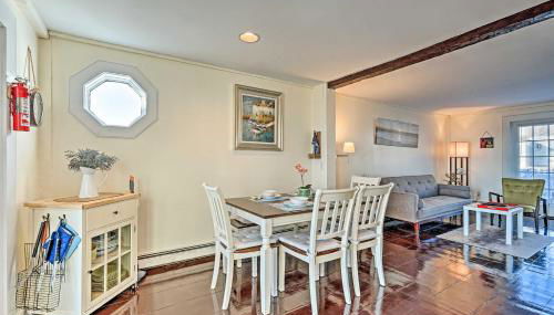 Ocean-View Gem with Private Beach in Mashpee! - Foto 5