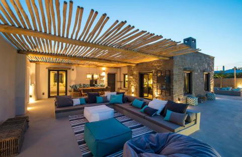 Einzigartige Villa in Paros mit Jacuzzi und Strandzugang - Photo 1