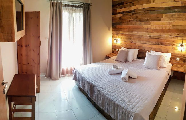 Anemos Hotel - Photo 8