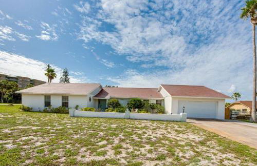 Large pool home and blocks away from the beach - Foto 31