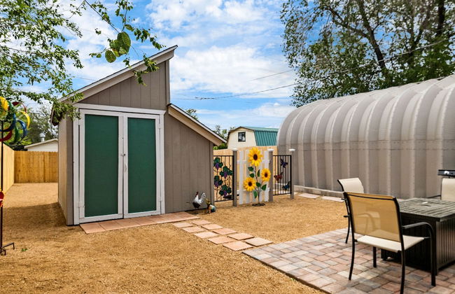 Prescott Family Friendly 3 Bedroom w Large Yard - Photo 3