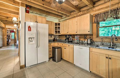 Classy Home w/ Hot Tub: 2 Mi to Lake Access! - Photo 11