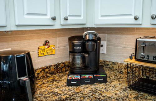 Relax,Fish,Grill,Chill! Pup,Kid Friendly Riverfront Paradise! Amenities,Gameroom - Foto 15