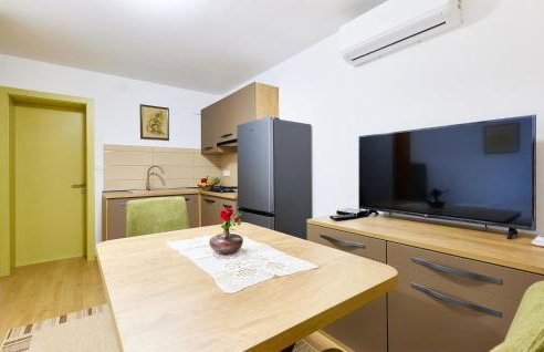 Stunning Home In Ivanska - Foto 19