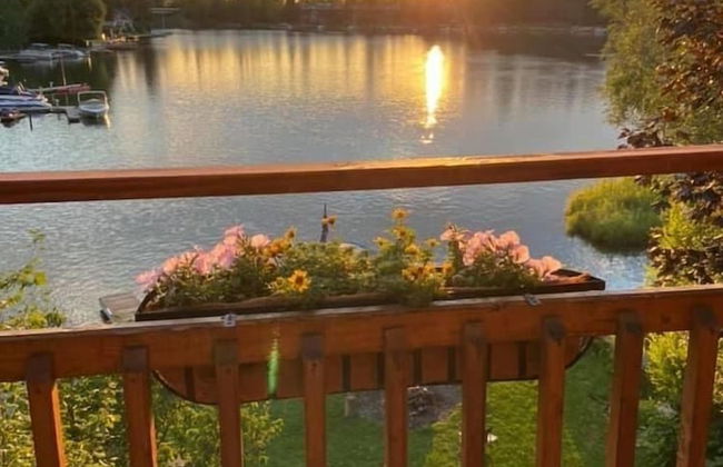 Inn on Bigfork Bay Queen Suite - Photo 14