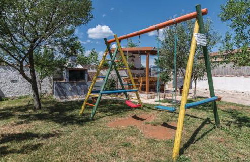 Awesome Home In Gajana - Foto 10