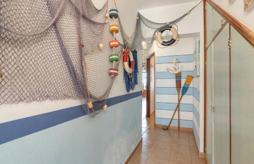 Seaside House With Heated Pool - Photo 27