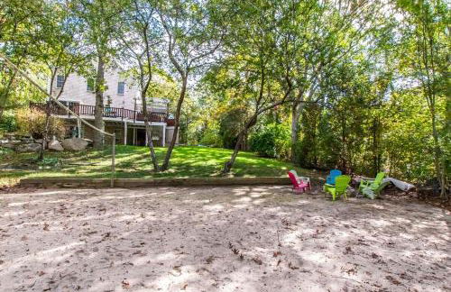 Full Sand Volleyball Court Walk to Pond - Foto 26