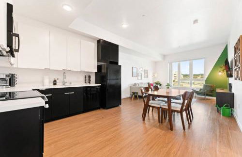 Spacious 1-Bedroom Gem with Downtown LA Views - Foto 7