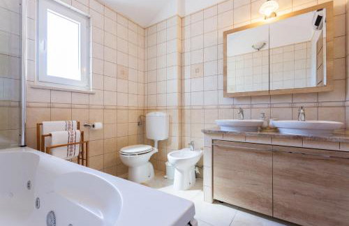 Vila Milančić - a house for memorable holiday in Imotski - Foto 42