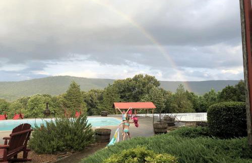 Cozy Cabin Rental and Cowboy Experience at a Tennessee Dude Ranch - Foto 14