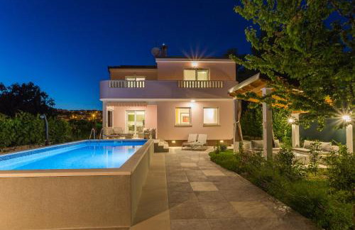 Villa Sweet Home Marija With Heated Pool - Foto 10