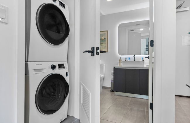 Condo in the Heart of Downtown Miami - Photo 17