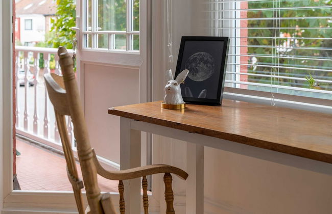 Beautiful Three Bed Abode Near Dollis Hill - Foto 4