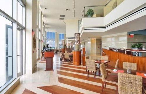 Beachfront Resort - Pool - Ocean View Balcony- Gym - Foto 46