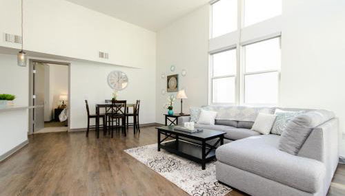 Modern 2BR Near Petco Park & Convention Center - Foto 3
