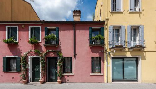 Storico alloggio fronte piazza in Borgo Portello - Foto 2