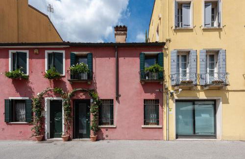 Storico alloggio fronte piazza in Borgo Portello - Foto 2