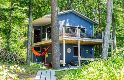 Jacobia Lakefront Retreat - Photo 1