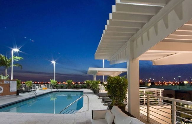 Lovely apt in the heart Midtown - Photo 22