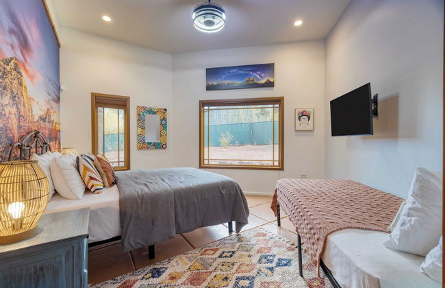 Cathedral View by Avantstay Pool Table + Hot Tub - Photo 35