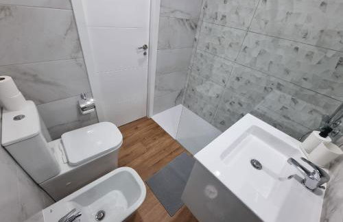 Casa Liotro comfortable, panoramic,central, near the sea,swimming pool,wifi,terrace - Foto 24