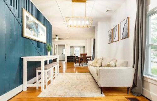 Lakefront Family Getaway - Foto 1