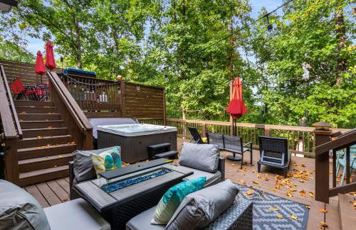 4bd Waterfront House in Lake Lanier with HotTub, FirePit, Wifi, Ping Pong and 2 Kaya - Foto 30