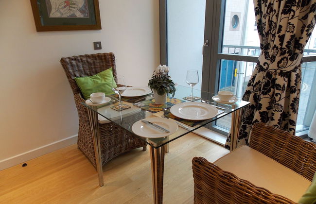 Violet Bank Apartment New Town - Photo 5