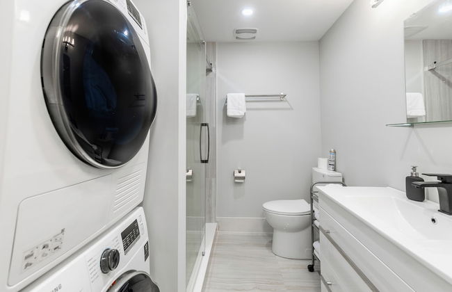 GLOBALSTAY Modern Basement In DT Toronto - Photo 21