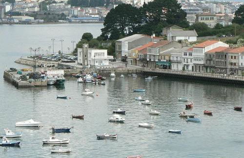 Piso Amplio y Céntrico en Mugardos - Photo 38