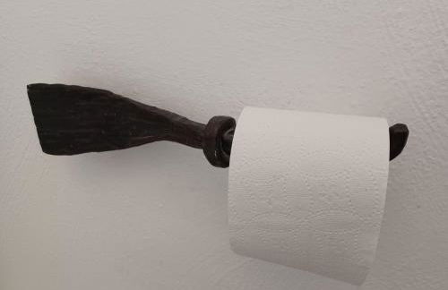 Ehemalige Bibliothek Apartment für 2 mit Küche Kamin Netflix Parken und Hofladen - Foto 27