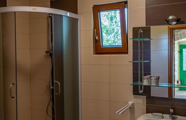 Comfortable Holiday Home With Pool - Foto 17