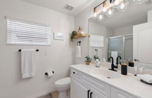 Beautifully-furnished Naples Home l Pool l Hot Tub - Foto 16