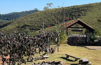 Maravilhoso sítio em Santa Branca, SP - Foto 4