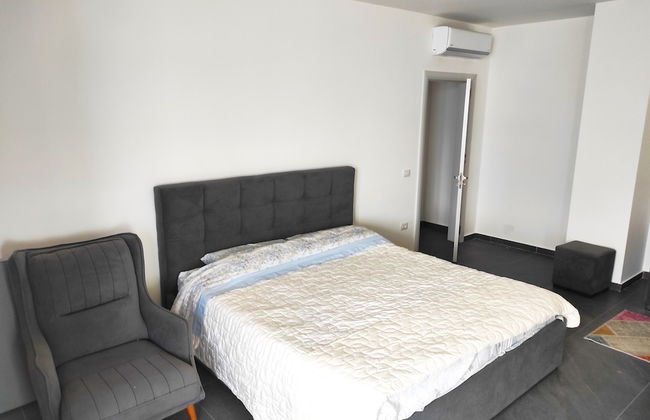 Seafront Apartment in Durres - Photo 5