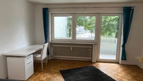 2-room apartment with balcony within walking distance of the bridge - Foto 3