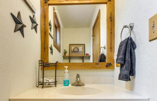 Rustic Pagosa Lakes Cabin with Deck and Grill! - Foto 20