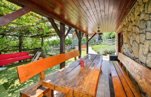 Cozy Home In Vrhi Vinagorski - Foto 12